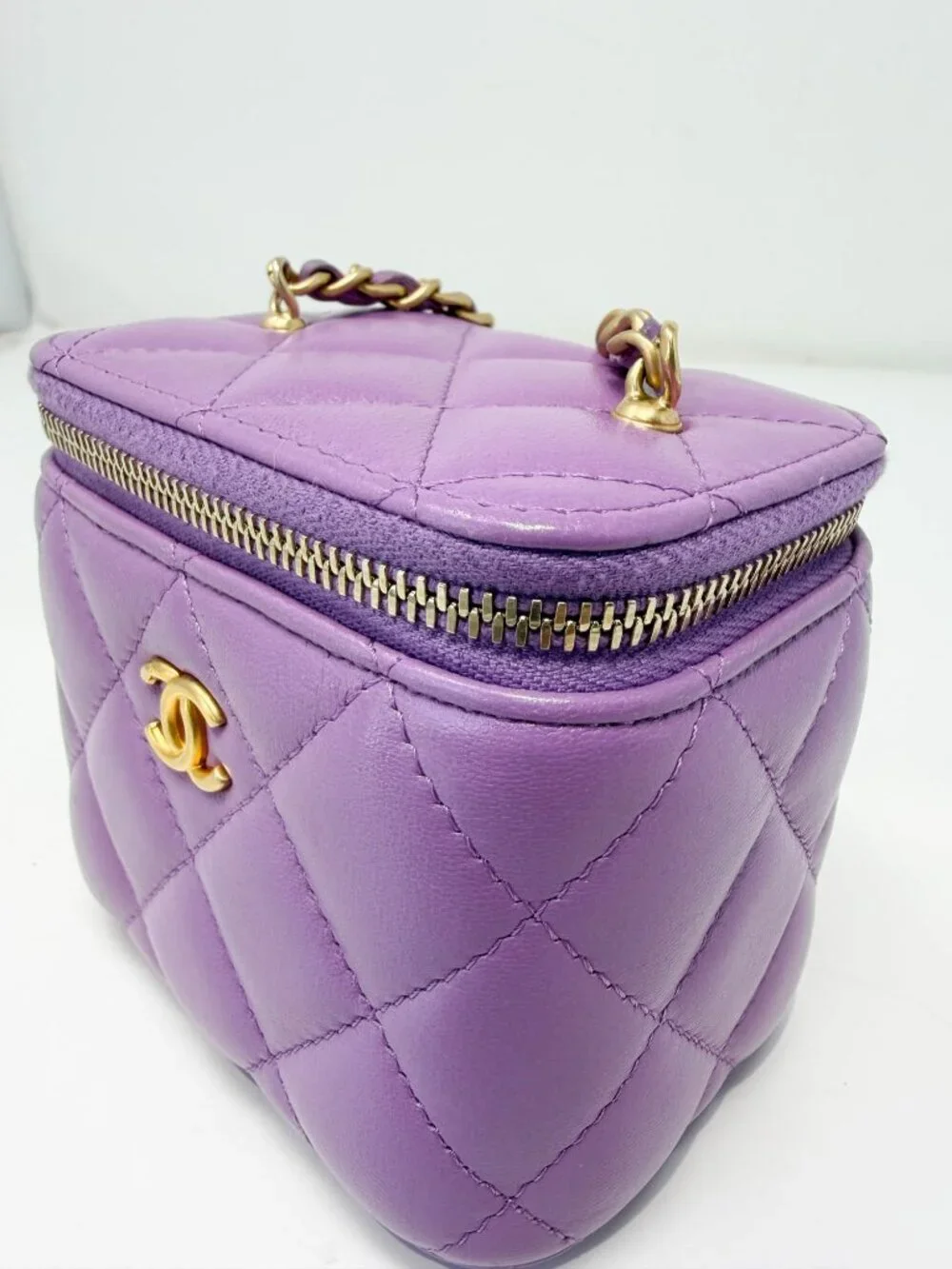 CHANEL this lambskin